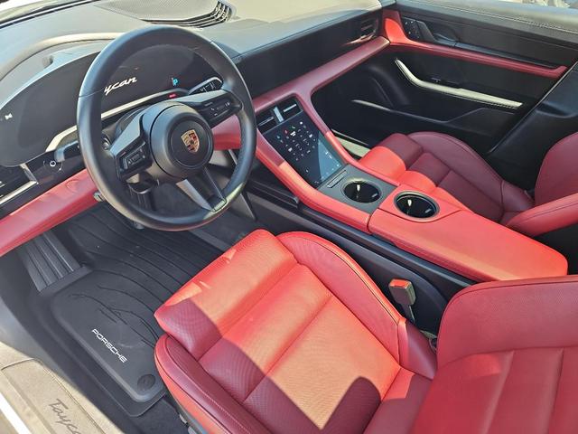 Photo of 2023 White Porsche Taycan