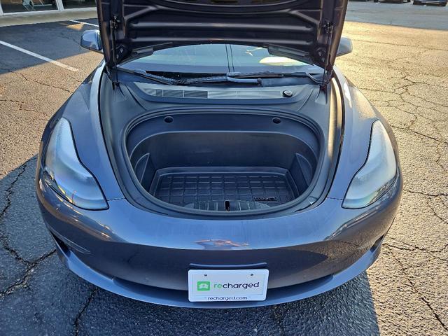Photo of 2022 Midnight Silver Metallic Tesla Model 3