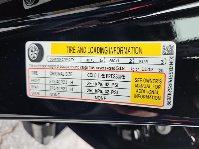 Photo of 2024 Black Chevrolet Equinox EV