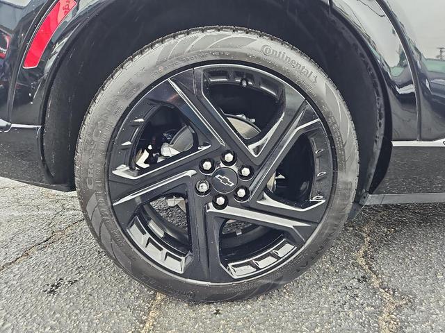 Photo of 2024 Black Chevrolet Equinox EV