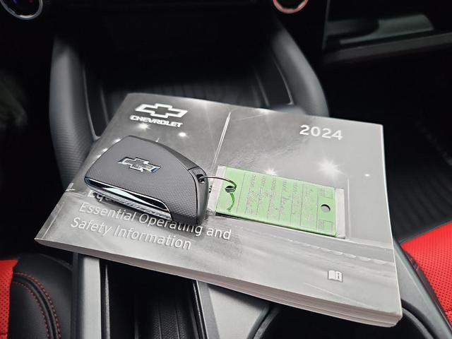 Photo of 2024 Black Chevrolet Equinox EV