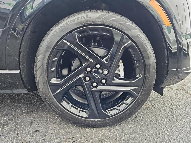 Photo of 2024 Black Chevrolet Equinox EV