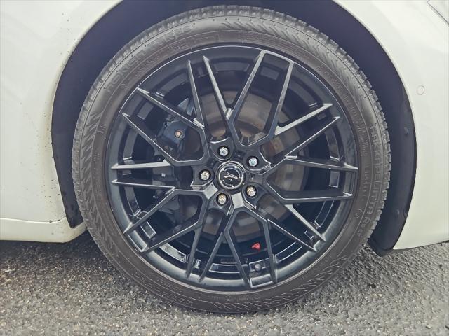 Photo of 2021 Pearl White Multi-Coat Tesla Model S