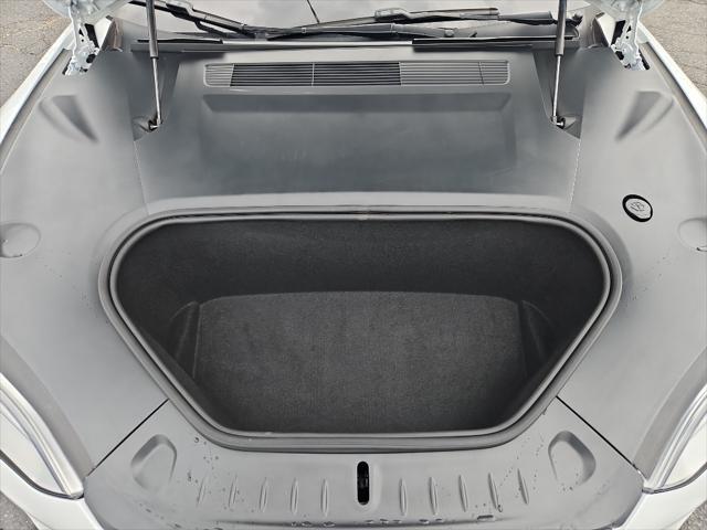 Photo of 2021 Pearl White Multi-Coat Tesla Model S