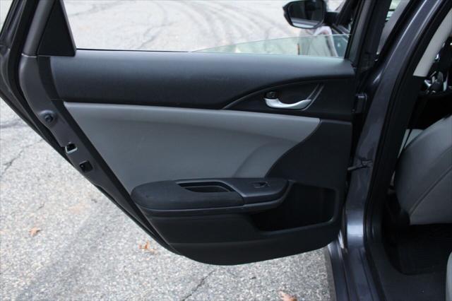 Photo of 2020 Gray Honda Civic