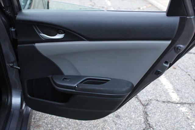 Photo of 2020 Gray Honda Civic