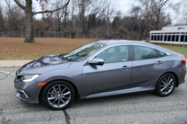Photo of 2020 Gray Honda Civic