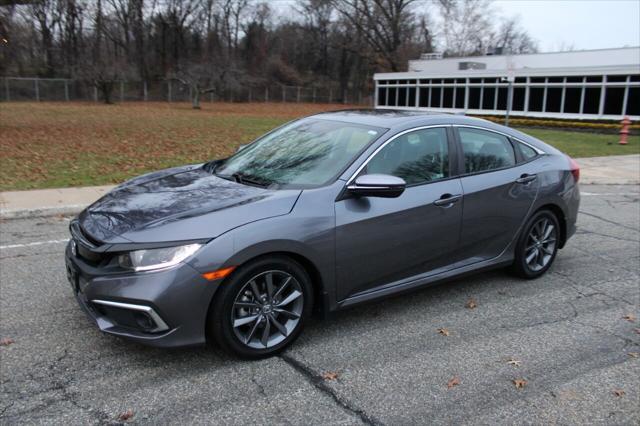 Photo of 2020 Gray Honda Civic