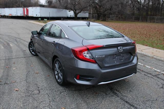Photo of 2020 Gray Honda Civic