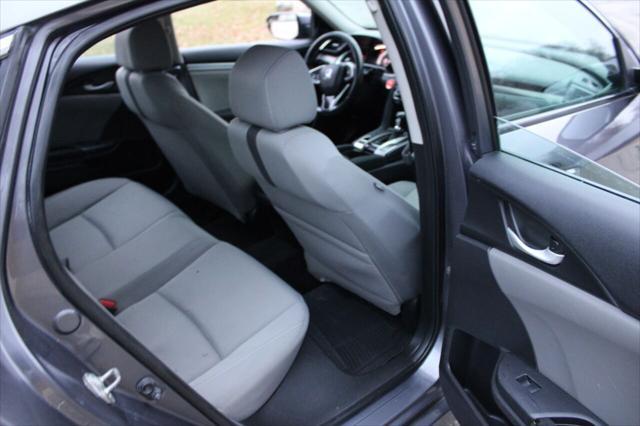 Photo of 2020 Gray Honda Civic