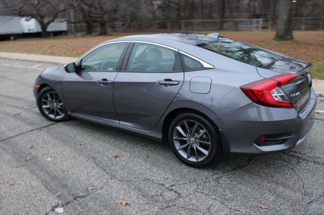 Photo of 2020 Gray Honda Civic