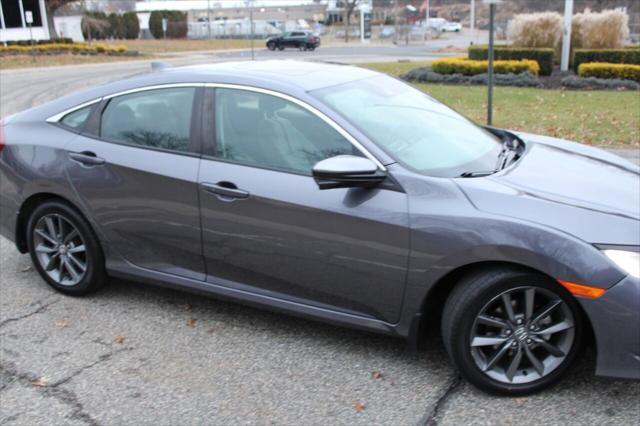 Photo of 2020 Gray Honda Civic