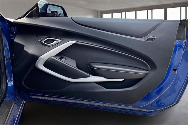 Photo of 2020 Riverside Blue Metallic Chevrolet Camaro