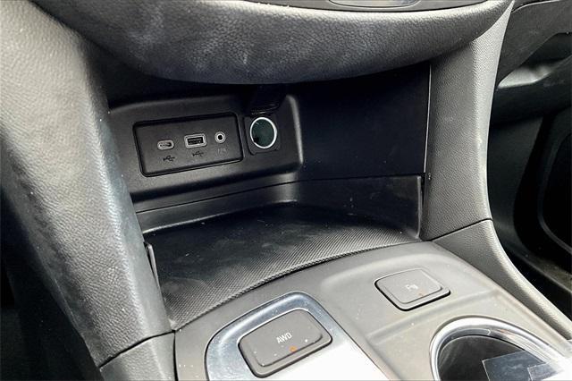 Photo of 2023 Summit White Chevrolet Equinox