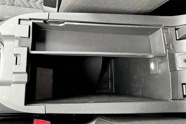 Photo of 2023 Summit White Chevrolet Equinox