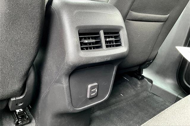 Photo of 2023 Summit White Chevrolet Equinox