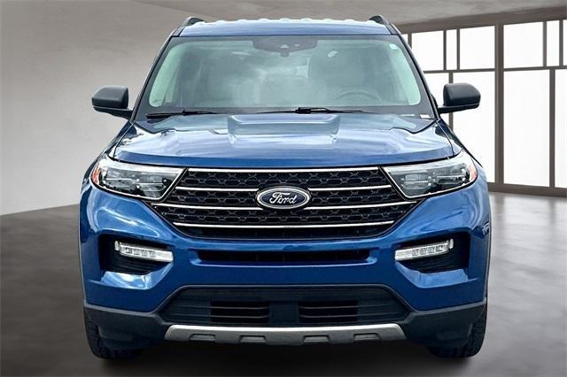Photo of 2022 Blue Metallic Ford Explorer