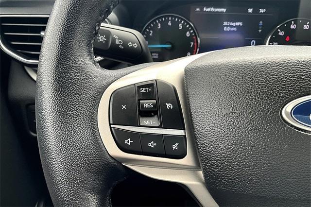 Photo of 2022 Blue Metallic Ford Explorer
