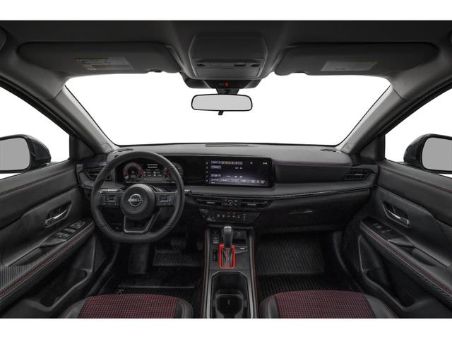Photo of 2026 2t Wht Blk Roof Nissan Kicks