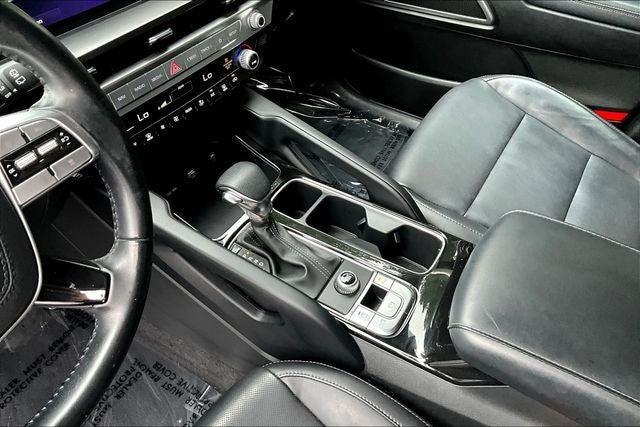 Photo of 2024 Black Kia Telluride