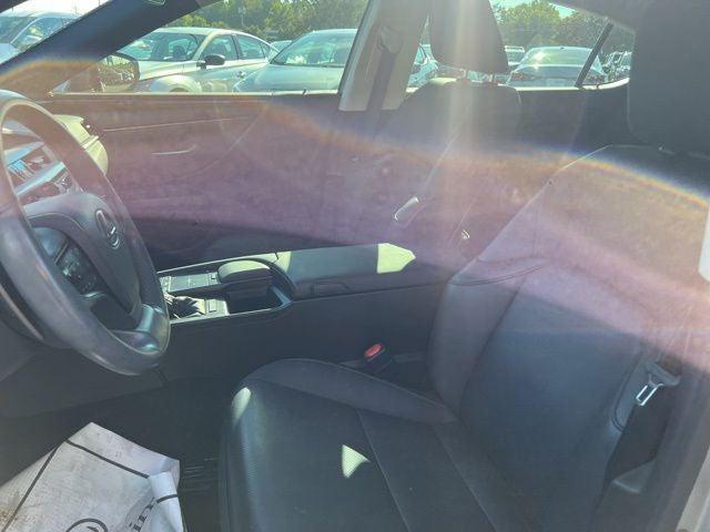 Photo of 2020 Tan Lexus ES 350