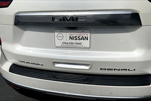 Photo of 2024 White GMC Yukon