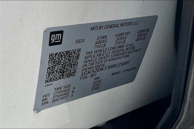 Photo of 2024 White GMC Yukon