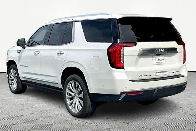 Photo of 2024 White GMC Yukon