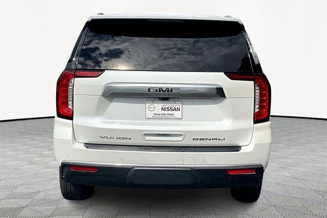Photo of 2024 White GMC Yukon