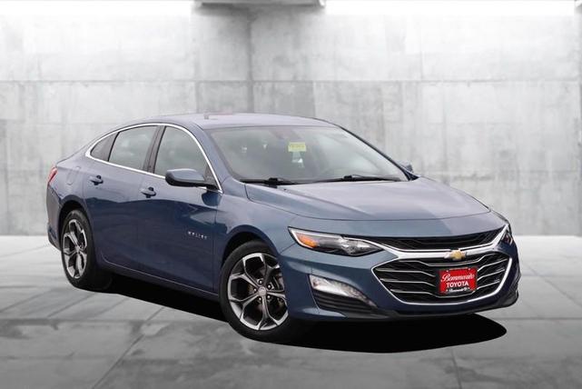 Photo of 2024 Lakeshore Blue Metallic Chevrolet Malibu