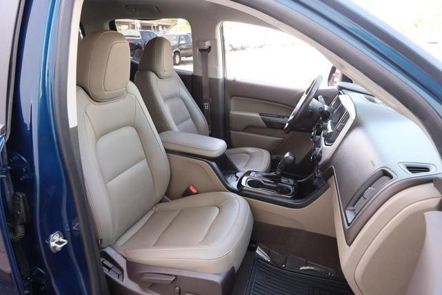 Photo of 2019 Blue Emerald Metallic GMC Canyon