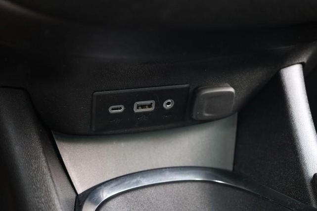 Photo of 2024 Summit White Chevrolet Malibu