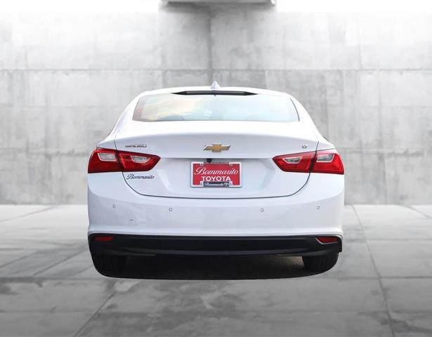 Photo of 2024 Summit White Chevrolet Malibu
