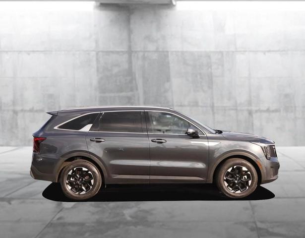 Photo of 2024 Gravity Grey Kia Sorento
