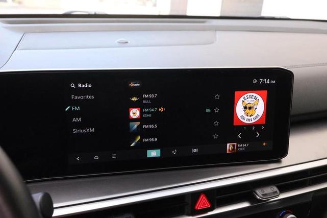 Photo of 2024 Gravity Grey Kia Sorento