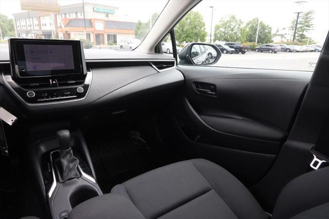 Photo of 2024 Midnight Black Metallic Toyota Corolla