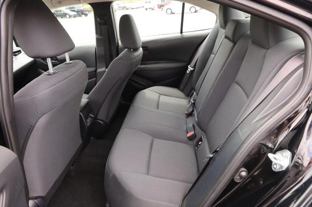 Photo of 2024 Midnight Black Metallic Toyota Corolla