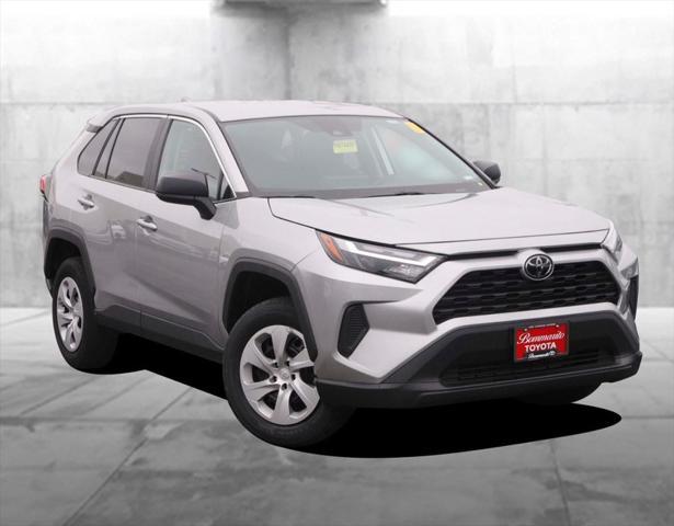 Photo of 2024 Silver Sky Metallic Toyota RAV4