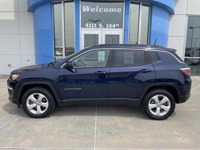 Photo of 2018 Jazz Blue Pearlcoat Jeep Compass