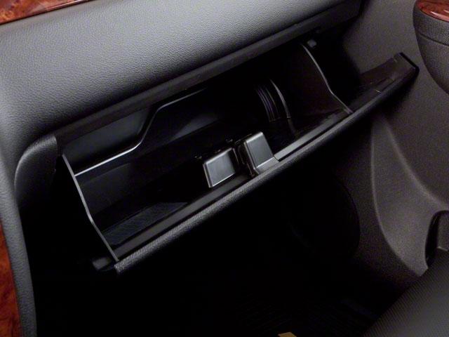 Photo of 2013 White Diamond Tricoat Chevrolet Tahoe