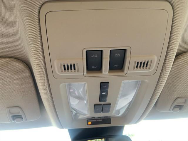 Photo of 2012 Gray Cadillac SRX
