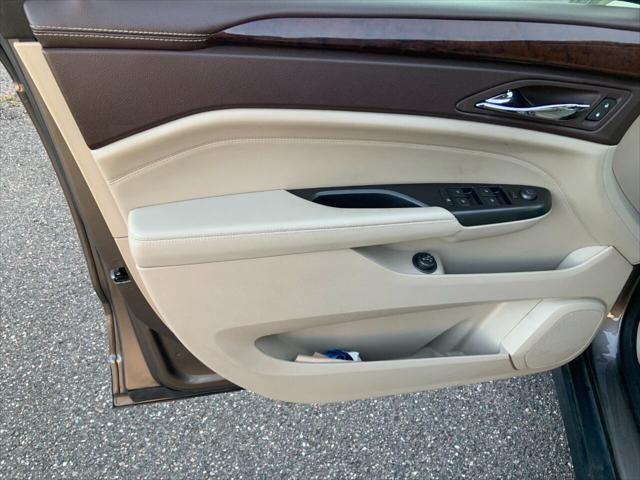 Photo of 2012 Gray Cadillac SRX