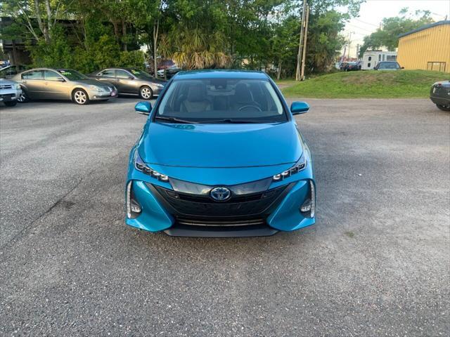 Photo of 2017 Blue Magnetism Toyota Prius Prime