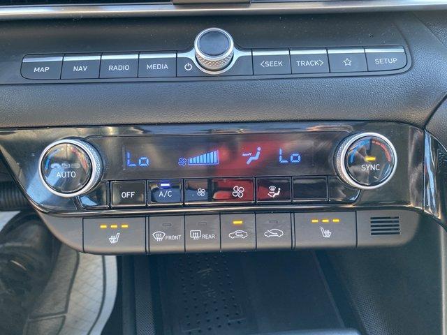 Photo of 2021 Phantom Black Hyundai ELANTRA