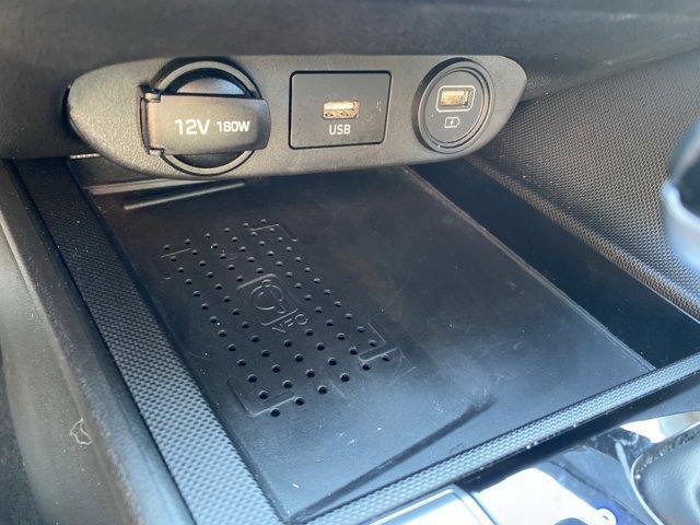 Photo of 2021 Phantom Black Hyundai ELANTRA