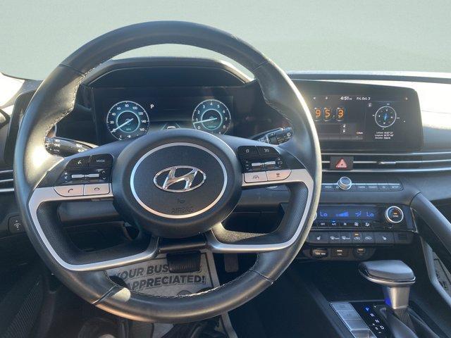 Photo of 2021 Phantom Black Hyundai ELANTRA