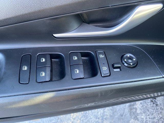 Photo of 2021 Phantom Black Hyundai ELANTRA