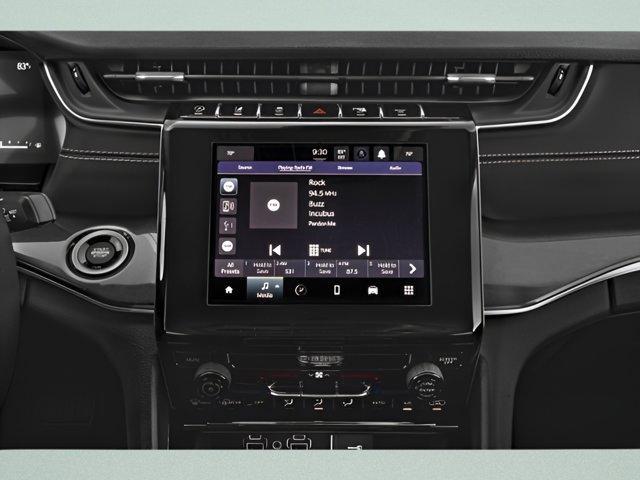 Photo of 2024 Metallic Jeep Grand Cherokee L