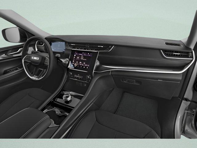 Photo of 2024 Metallic Jeep Grand Cherokee L