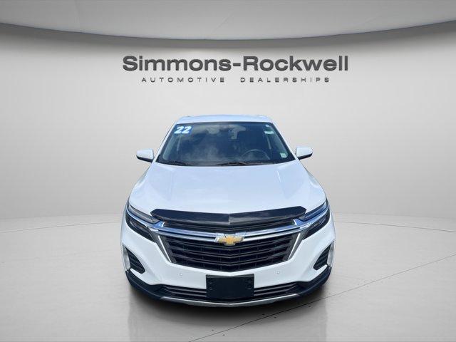 Photo of 2022 Summit White Chevrolet Equinox